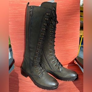 NWOT Vintage Foundry Green Women’s Tall Henrietta Boots 8.5